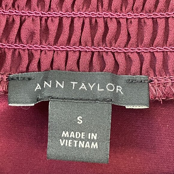Ann Taylor Womens Small Burgundy Smocked Mock Neck Long Sleeve Blouse Shirt - Picture 4 of 10